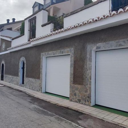 Acogedor apartamento con fantásticas vistas. La Zubia  Exterior foto